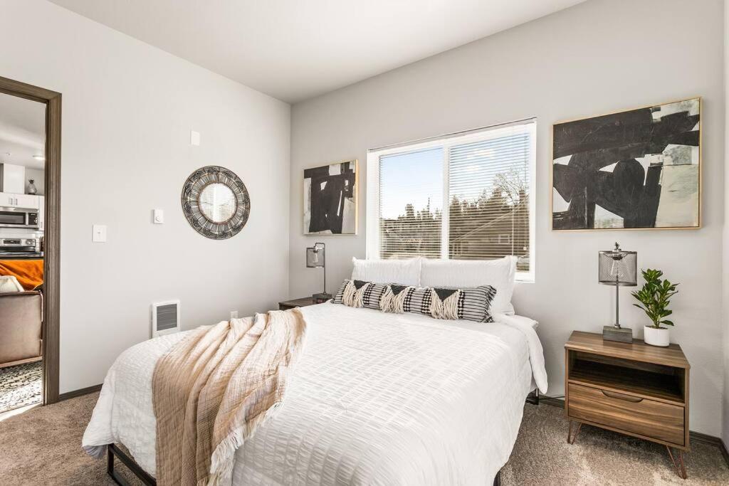 Brand New 2 Bed 2 Bath Near Perry District And Dt Apartment Спокейн Екстериор снимка